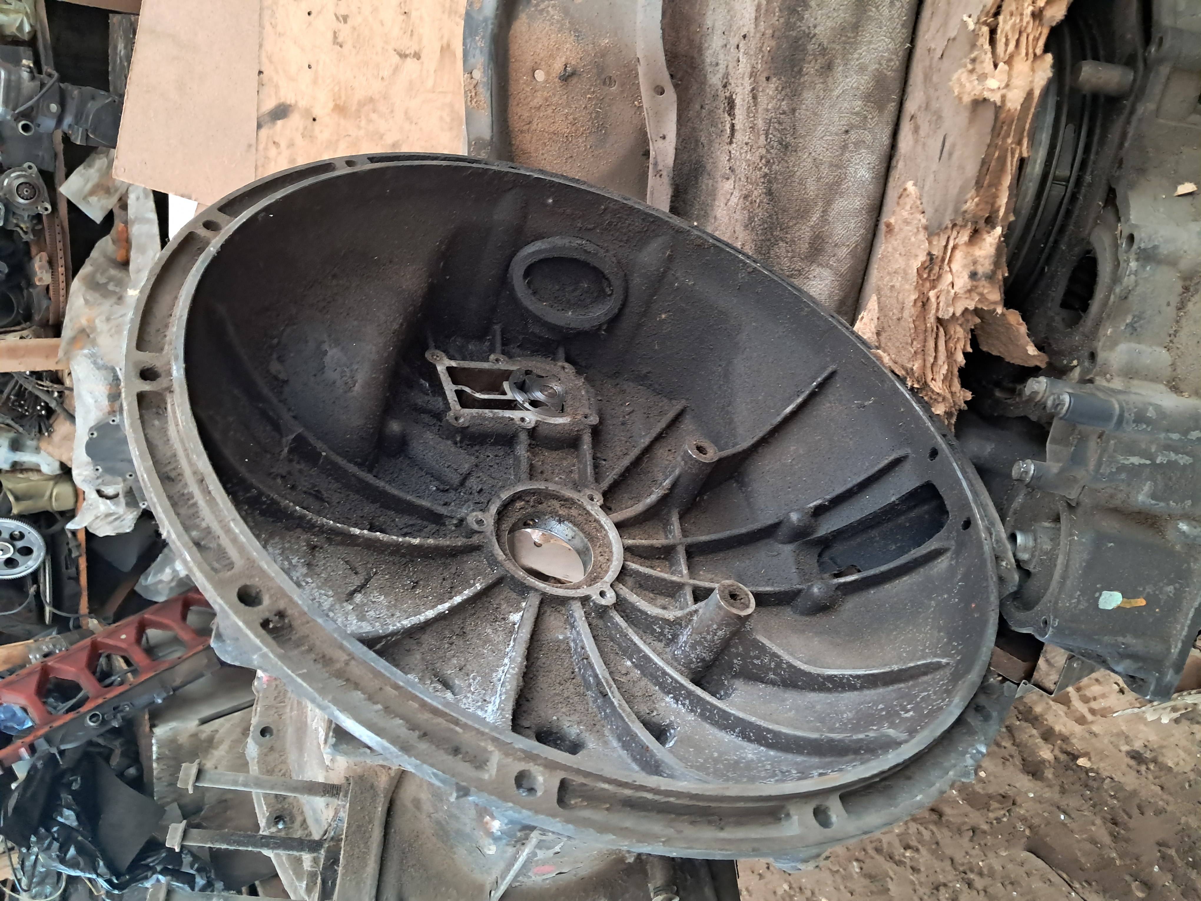 Корпус кпп скания